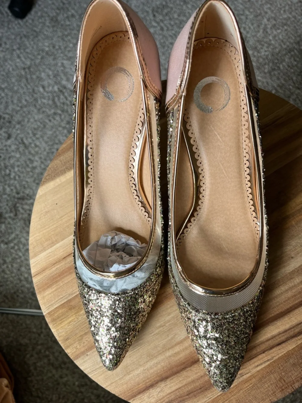 Journee Collection Pink and Gold Glitter Pointed Toe Flats - Picture 2 of 6